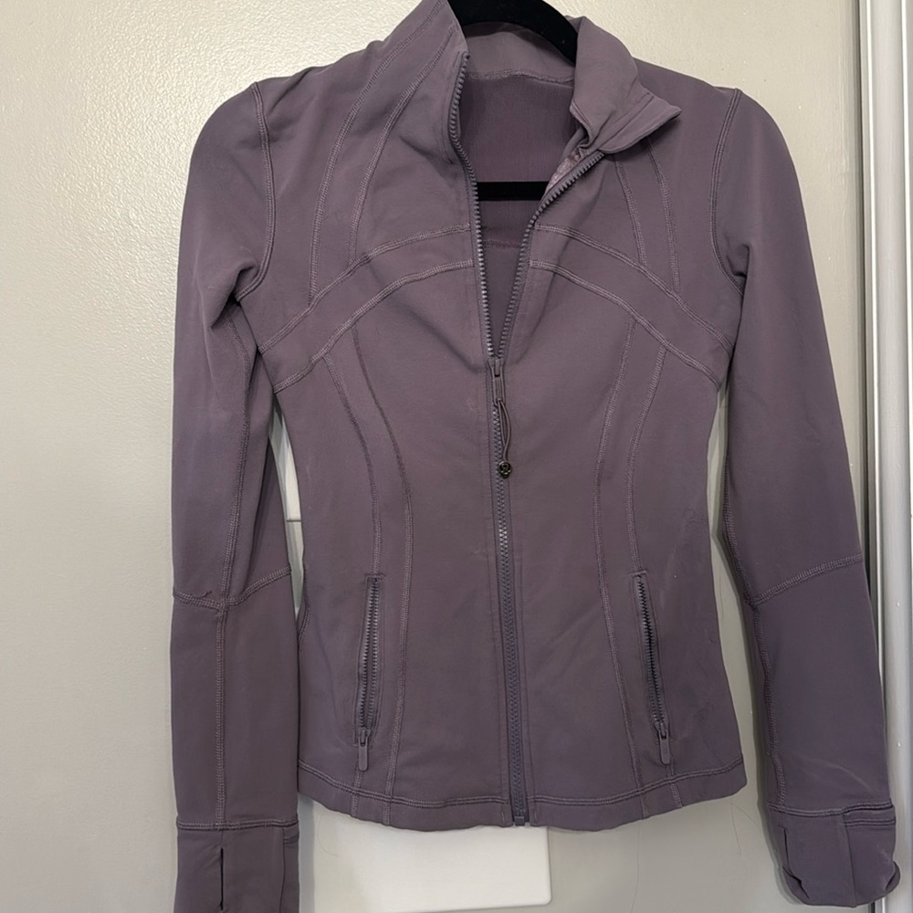 Lululemon Define Purple Jacket with High Collar and Fitted Silhouette
